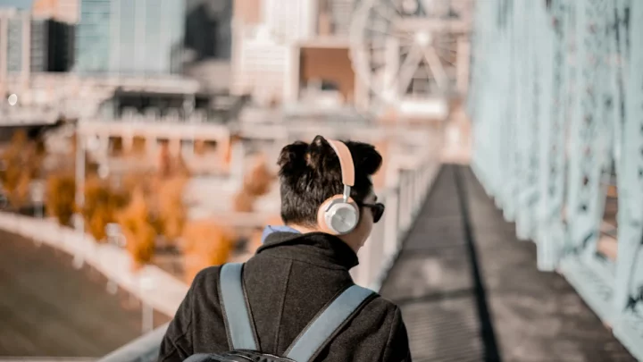 Affordable noise cancelling headphones for commuting: 5 - affordable noise cancelling headphones for commuting