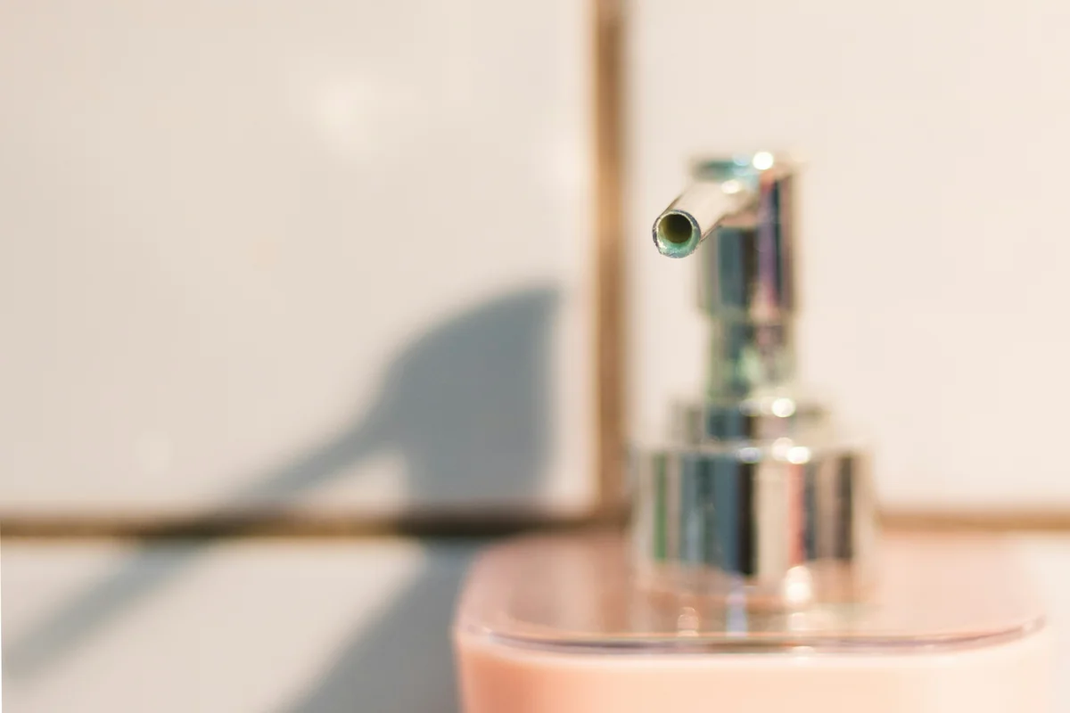 silver and black e juice bottle - best automatic soap dispensers for bathrooms
