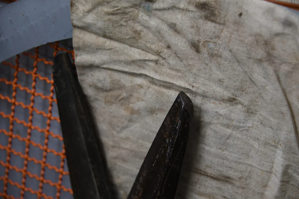 material, cutting, scissor, shears - best kitchen shears for cutting poultry and herbs