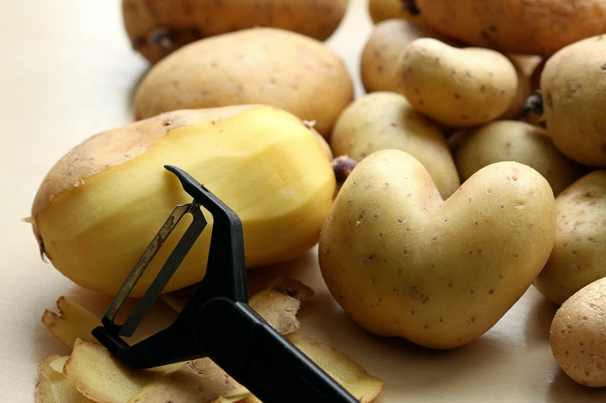 yellow fruit on brown wooden table - top rated vegetable peelers for easy prep