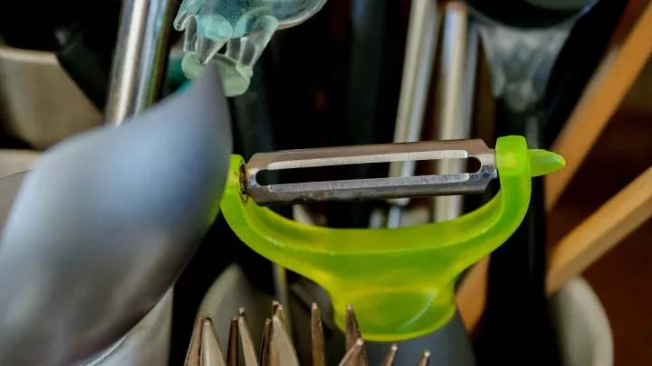 Top rated vegetable peelers for easy prep: 5 guide - top rated vegetable peelers for easy prep